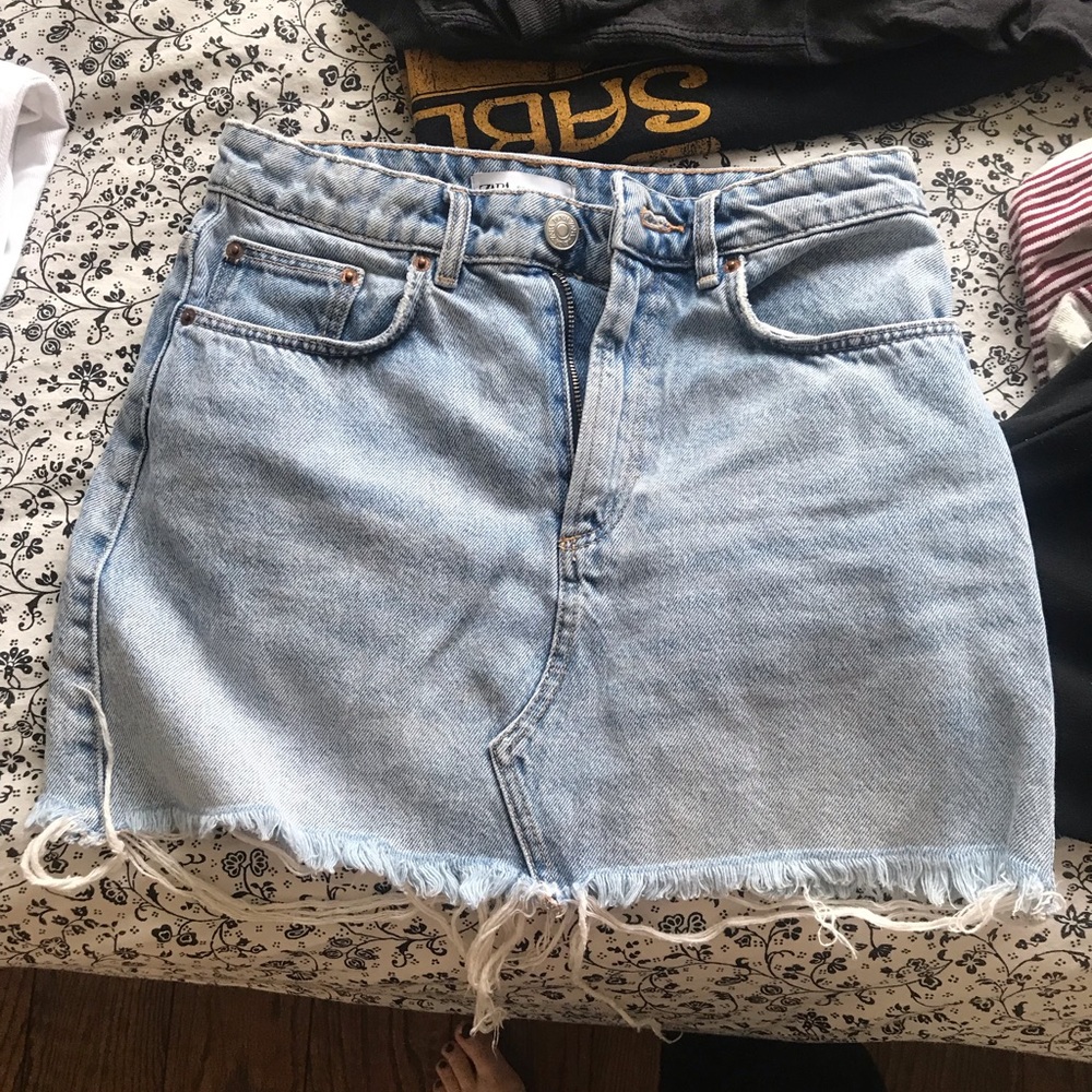 Zara denim mini skirt